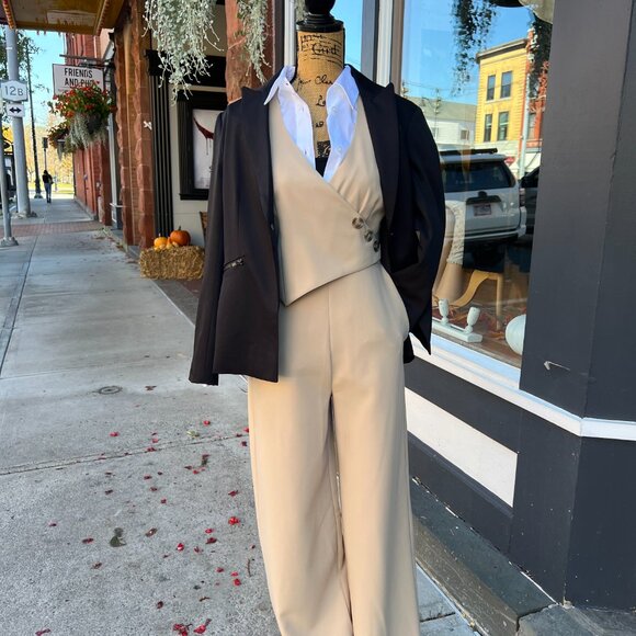 French Connection Azra Twill Jumpsuit - Picture 8 of 10